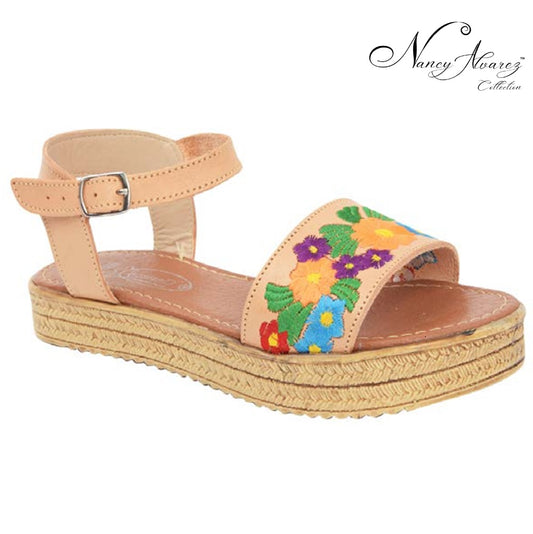 NA-TM-35343naturalHuarachesBordadosMexicanosdeMujerWomensMexicanEmbroideredshoesNancyAlvarezCollection